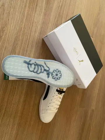 BTS PUMA 콜라보 스니커즈