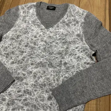 에포카 EPOCA UOMO 그레이 V넥 스웨터 사이즈 L