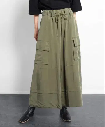 미사용 새상품 야마다야 와이드 카고 팬츠 와이드 팬츠 카키