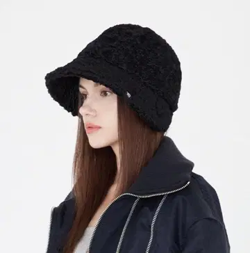 ULUK 블랙 버킷햇 퍼 스타일