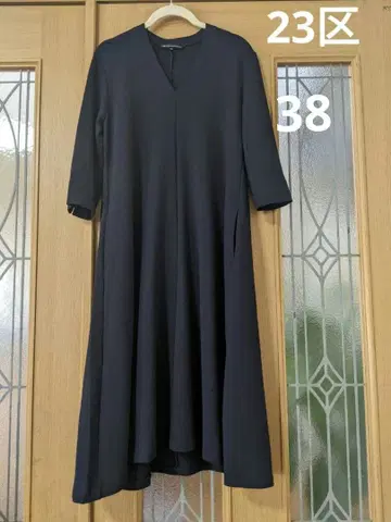23구 V넥 원피스 38 사이즈 미 실루엣 자유구 좋아하시는 분께도