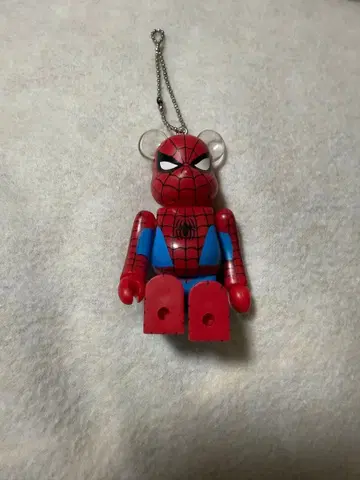 스파이더맨 큐브릭 피규어