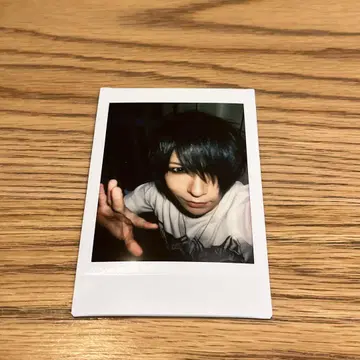 우타히로바 준 폴라로이드 2