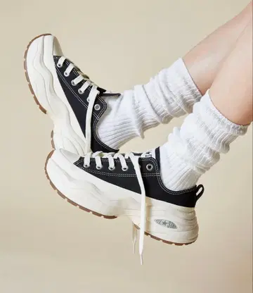 ALL STAR 통굽 스니커즈 블랙/화이트