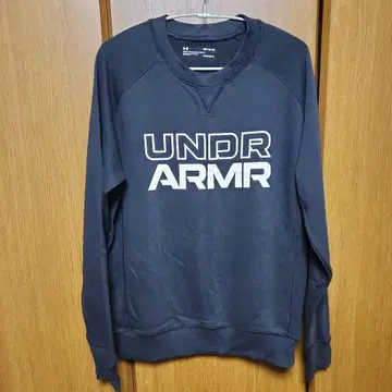 언더아머 블랙 트레이닝복