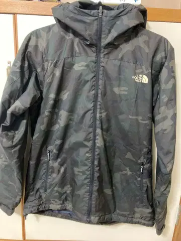 THE NORTH FACE 카모플라쥬 마운틴 파카