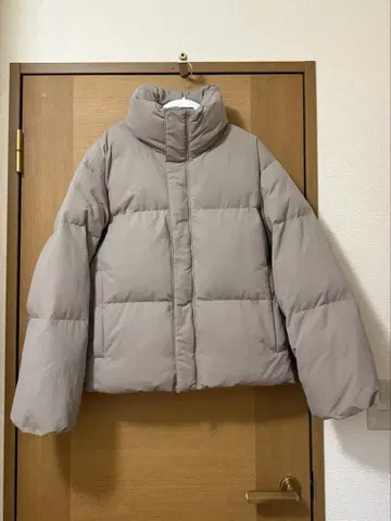 [ 새상품급 ] UNIQLO U 패디드 볼륨 자켓 XS 내추럴