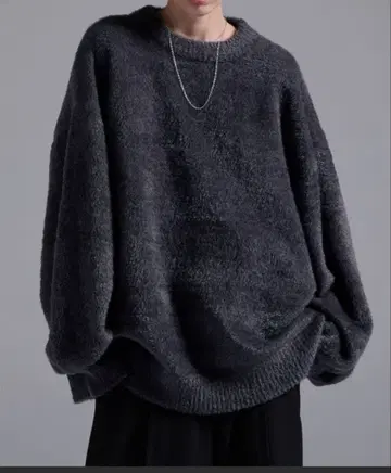 loose/루스 볼륨 슬리브 오버 샤기 니트