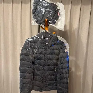 PYRENEX 스푸트니크 네이비 후드 36