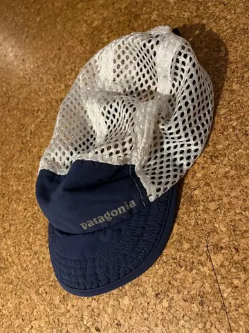 patagonia 덕빌 캡 네이비 단종