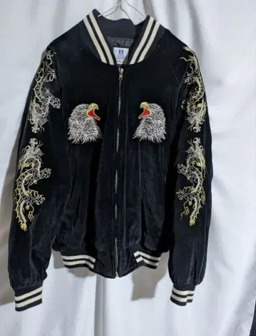 [ 최종 가격 인하 ] 스카잔 SLIDER 스 자수 블랙