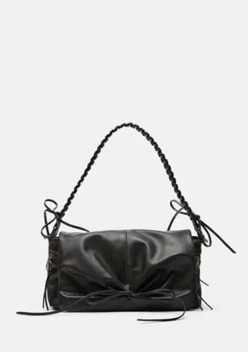 ZARA 블랙 가죽 숄더백