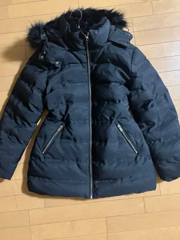 ZARA 세미롱 기장 다운 자켓 여성용 L 블랙