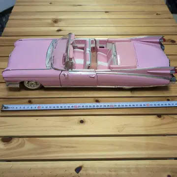 핑크 오픈카 1/18 스케일