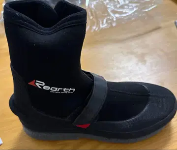 미사용 새상품 리아스 리프 부츠 펠트 핑 타입 27cm