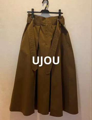 UJOU 스커트 사이즈 2