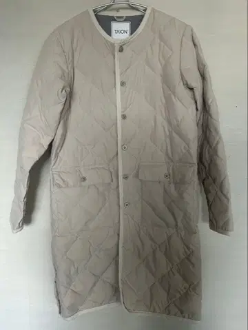 TAION 베이지 퀼팅 롱 자켓