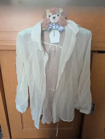 GRL* 화이트 카슈쿨 시스루 셔츠 F 사이즈