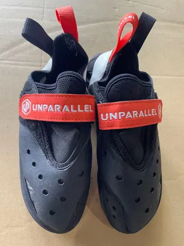 UNPARALLEL SOUPED UP 클라이밍 신발