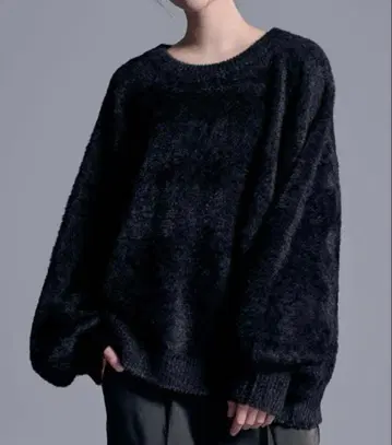 loose/루스 볼륨 슬리브 오버 샤기 니트