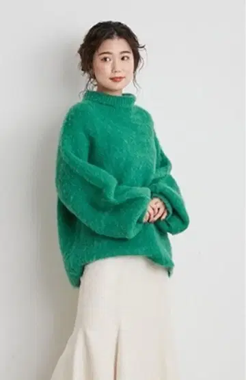 릴리 브라운 알파카 혼방 니트 새상품급