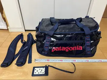 patagonia 블랙홀 더플백 40L 네이비