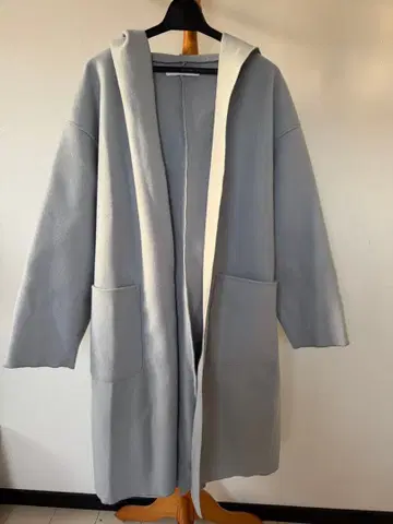 Bou Jeloud 후드 부착 롱 코트