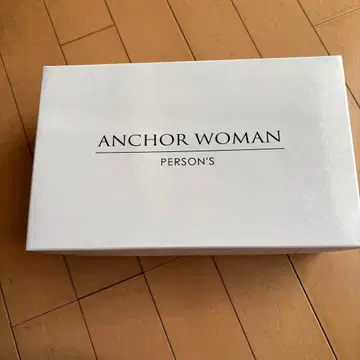 ANCHOR WOMAN 베이지 하이힐 22.5