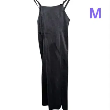 pinue 블랙 오버롤 스커트