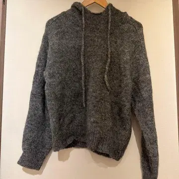 TOMMOROW LAND BACCA 그레이 후드 부착 니트