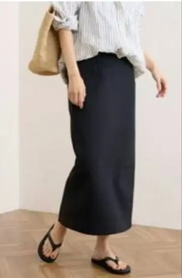 프레임워크 롱 타이트 스커트