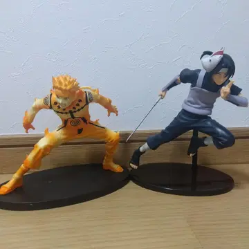 NARUTO 나루토 우즈마키 나루토 우치하 이타치 피규어 2체 세트