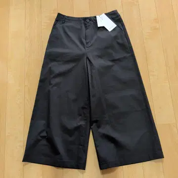 LACOSTE 블랙 와이드 팬츠