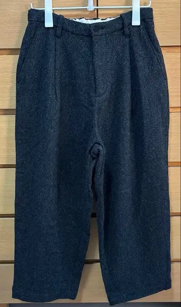 유니버설 티슈 팬츠