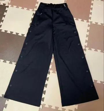 adidas 블랙 와이드 이지 팬츠