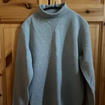 BEAMS PLUS 스웨트 터틀넥