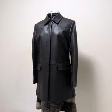 양가죽 블랙 코트 사이즈 38