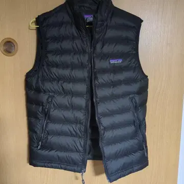 새상품급 patagonia 다운 스웨터 베스트