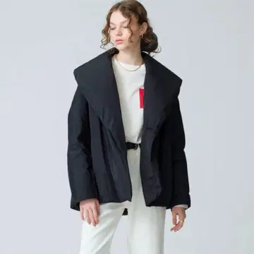 에부르 ebure x RonHarman 다운 코트