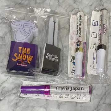 TravisJapan 라이브 투어 굿즈 응원봉
