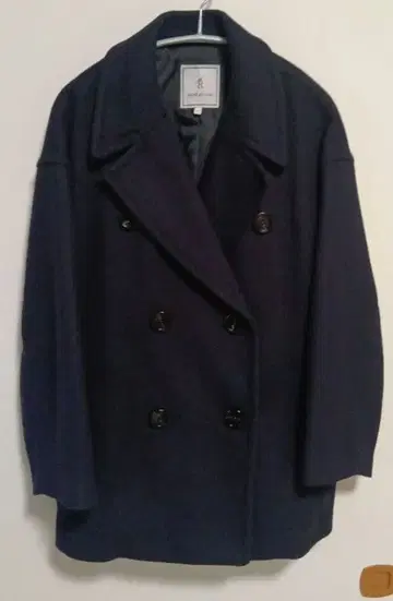 [새상품급] 로페피크닉 네이비 더블 브레스트 피코트 38(M) 사이즈