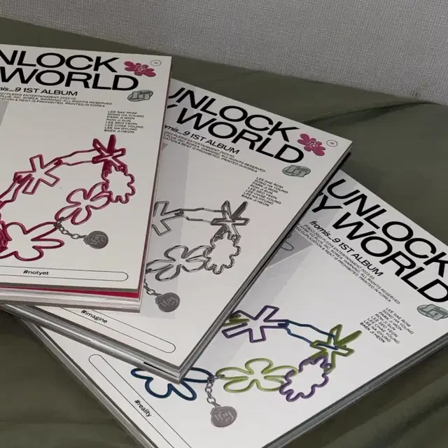 프로미스나인 Unlock My World 앨범