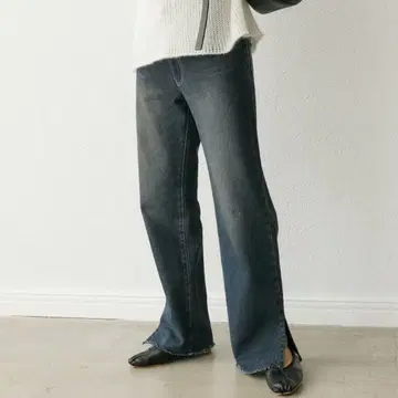 전신 슬림 레그 연출!/MONN.:. (몬)/slit DENIM