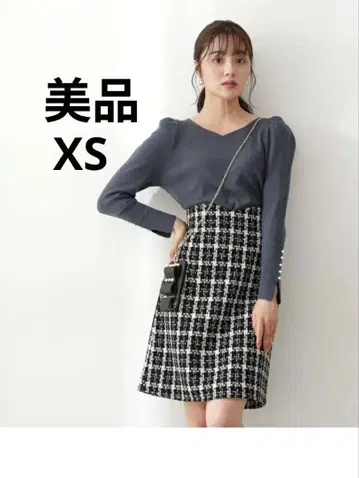 거의 미사용 새상품급 트위드 미니 스커트 프로포션 바디 드레싱 XS