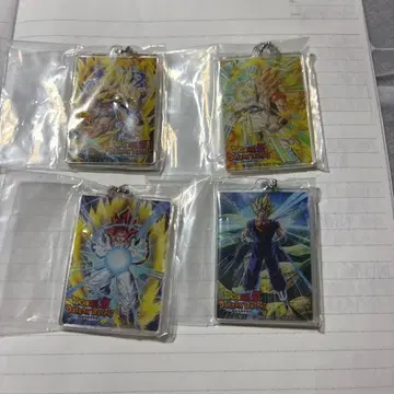 드래곤볼 아크릴 키링 4개 세트