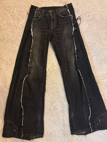 리메이크 데님 재구축 데님 y2k 그런지