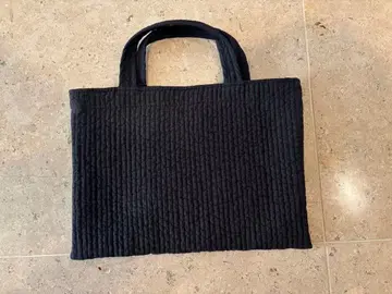 비오는날 밀크 블랙