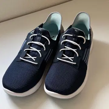 PUMA 스니커즈 새상품