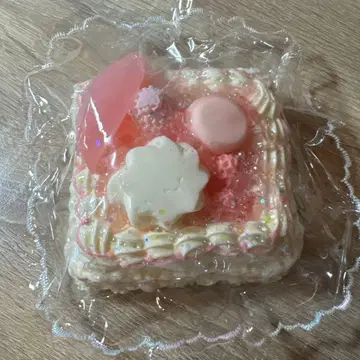 핑크 케이크 키키스크이시