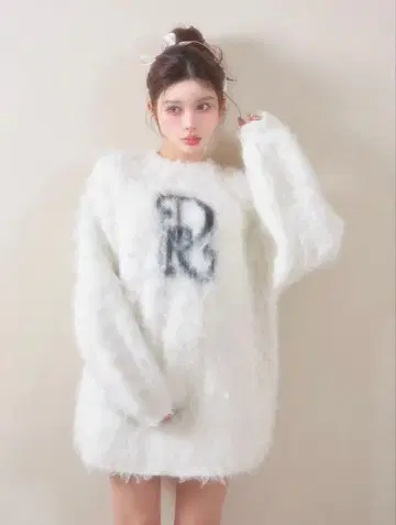 다리치 니트 풀오버